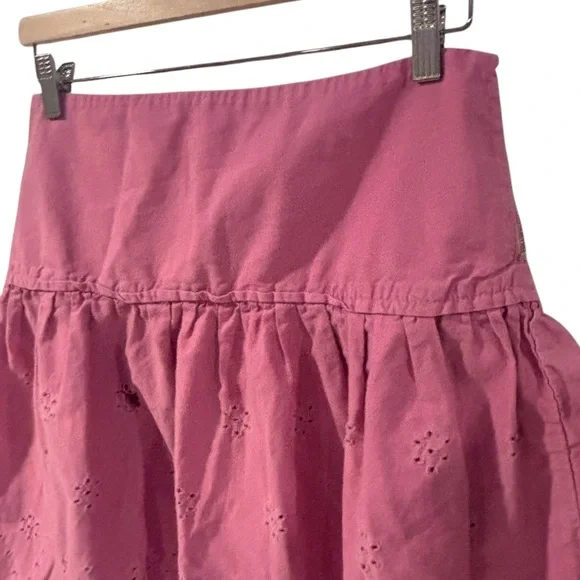 United Colors of Benetton Pink Eyelet short Skirt Size Medium - Picture 7 of 12